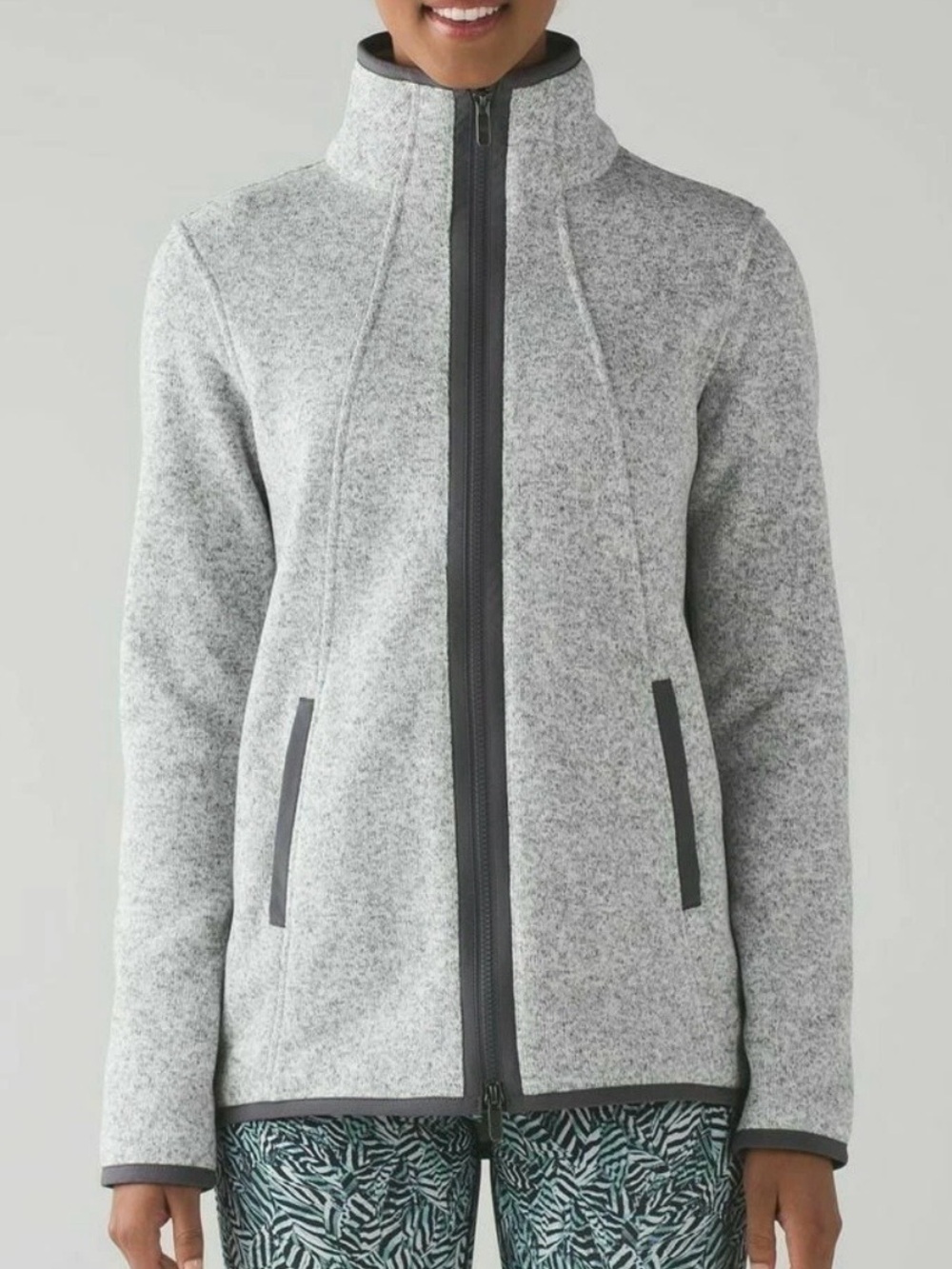 Lululemon It's Fleecing Cold Jacket Size 8 Gray Heather Full Zip Sweater Fleece
